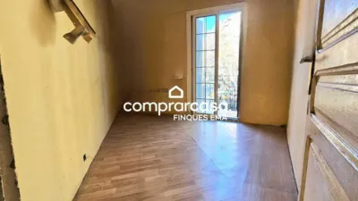 Piso en venta en Carrer de la Diputació, cerca de Carrer d' Entença, La Nova Esquerra de l'Eixample (Distrito Eixample. Barcelona Capital) de 355.000 €