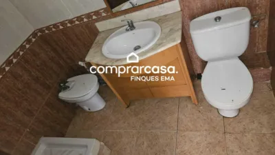 Ático en venta en Calle Masnou del, Les Planes (L'Hospitalet de Llobregat) de 205.000 €