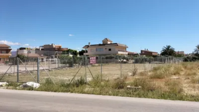 Terreno en venta en Carrer Algorfa - Vista 2