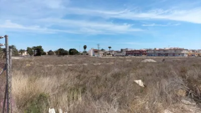 Terreno en venta en La Rambleta - Más