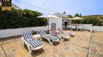 Rustic finca on Calle Cortijo Corneros photo 6