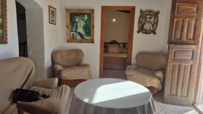 Rustic finca on Calle La Tarea photo 4
