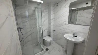 Dúplex en alquiler en Calle de Ruy Pérez, Centro (Avilés) de 820 €<span>/mes</span>
