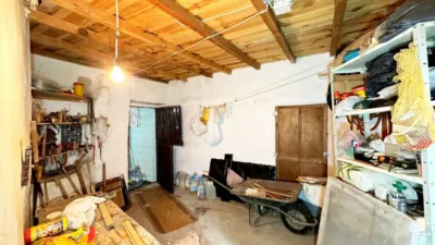 Casa rústica en venta en Calle de la Ermita, 1, Morales del Vino de 59.900 €