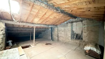 Casa rústica en venta en Calle de la Ermita, 1, Morales del Vino de 59.900 €