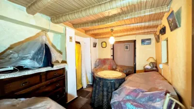 Casa rústica en venta en Calle de la Ermita, 1, Morales del Vino de 59.900 €