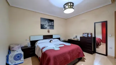 Apartment on Velarde Street photo 7