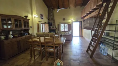 Chalet on Calle Llano Campanero photo 16