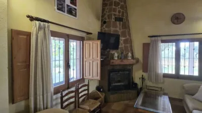 Chalet on Calle Llano Campanero photo 7