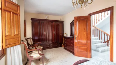 House on Calle Real, 118 photo 28