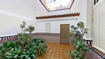 House on Calle Real, 118 photo 8