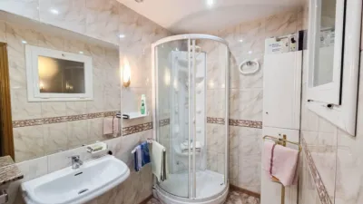 Terraced House in Centre Poble photo 21