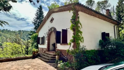 House in Castellví de Rosanes photo 3