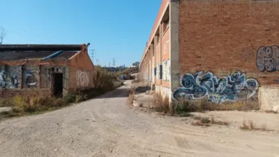 Terreno en alquiler en Ca N\'estruch, Esparreguera de 3.600 €<span>/mes</span>