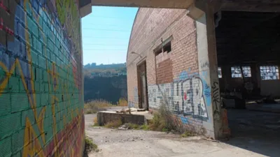 Terreno en alquiler en Ca N\'estruch, Esparreguera de 3.600 €<span>/mes</span>