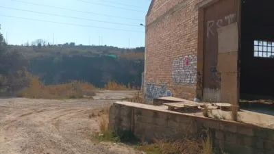 Terreno en alquiler en Ca N\'estruch, Esparreguera de 3.600 €<span>/mes</span>