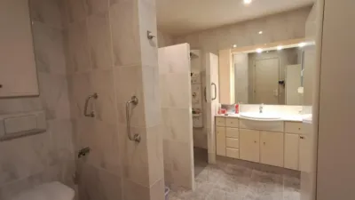 Terraced House in Centre photo 15