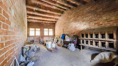 Terraced House in Centre photo 21