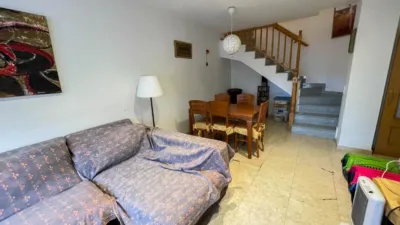 Duplex in Town Centre photo 8