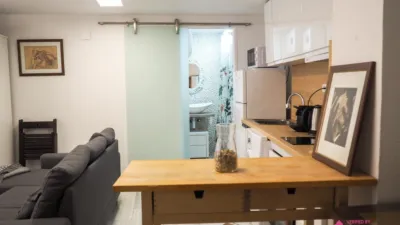 Estudio en alquiler en Calle Francos, Santa Cruz (Distrito Casco Antiguo. Sevilla Capital) de 900 €<span>/mes</span>