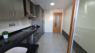 Apartment on Parque de Las Especias Street photo 43
