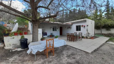 Chalet on Calle Salinetas photo 3