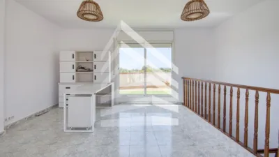 Chalet on Avinguda del Prat photo 5