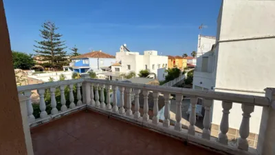 Terraced House in La Vega - Marenyet photo 33