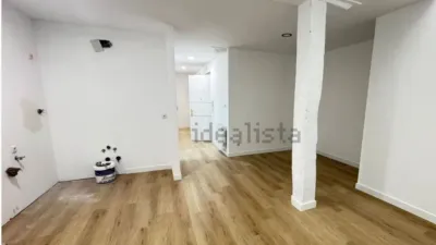 Piso en calle Barrenkale photo 3