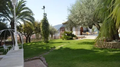 House on Calle Periodico Ciudad photo 9