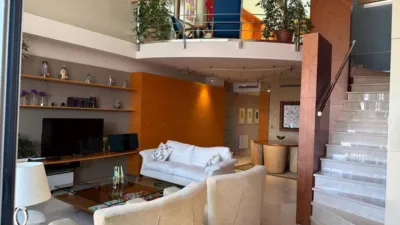 Penthouse on Gran Via de les Germanies photo 8
