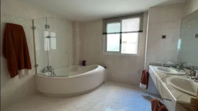 Penthouse on Gran Via de les Germanies photo 12
