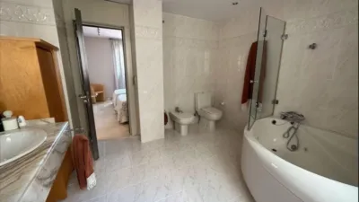 Penthouse on Gran Via de les Germanies photo 13