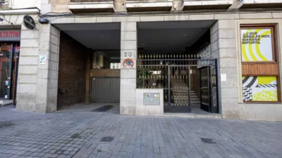 Apartamento en alquiler en Cuesta de Santo Domingo - Imagen 4