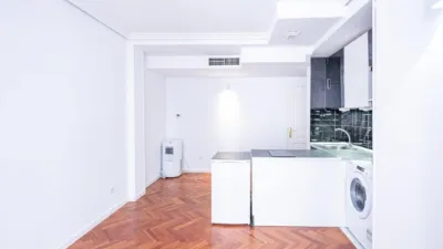 Piso en alquiler en Calle de la Estrella, 19 - Imagen 3