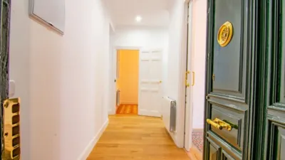 Piso en alquiler en Calle de la Colegiata, 18 - Imagen 4