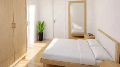 Apartment on Avenida de los Santos Niños photo 4