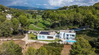 Chalet in Son Vida photo 2