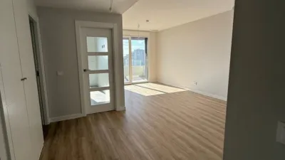Piso en alquiler en Calle de Dulce Chacón - Imagen 2
