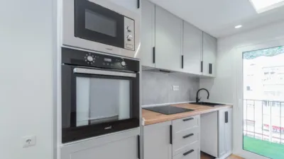 Apartment on Avenida de la Constitución photo 2