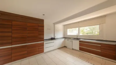 Chalet on Carrer Falconera photo 6