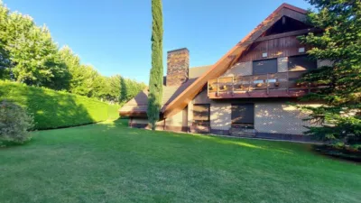 Chalet en venta en Avenida del Boecillo, 74, Boecillo de 750.000 €