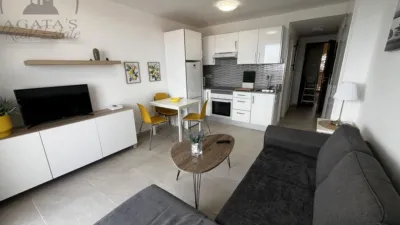 Apartment on Calle Noelia Afonso Cabrera photo 4