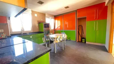 Apartment on Calle del Siglo XX photo 2