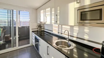 Piso en venta en Avenida de la Gran Vía del Sureste, Ensanche de Vallecas-Valdecarros (Distrito Villa de Vallecas. Madrid Capital) de 430.000 €