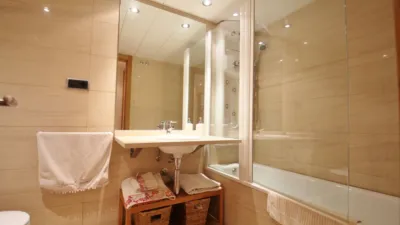 Apartment in the City Centre photo 9