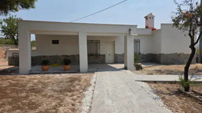 Chalet on Calle Solana La, No. 66 photo 2
