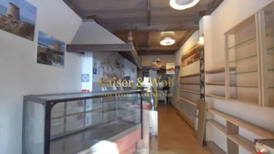 Local comercial en venta en Avenida Santiago Bernabeu - View 2