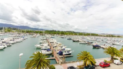 Ático en alquiler en Puerto Deportivo Raos, Maliaño (Camargo) de 1.600 €<span>/mes</span>