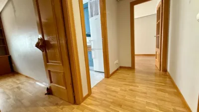Piso en alquiler en Calle del Padre Manjón, cerca de Calle de Levante, Las Flores-San Isidro-Pajarillos (Valladolid Capital) de 700 €<span>/mes</span>